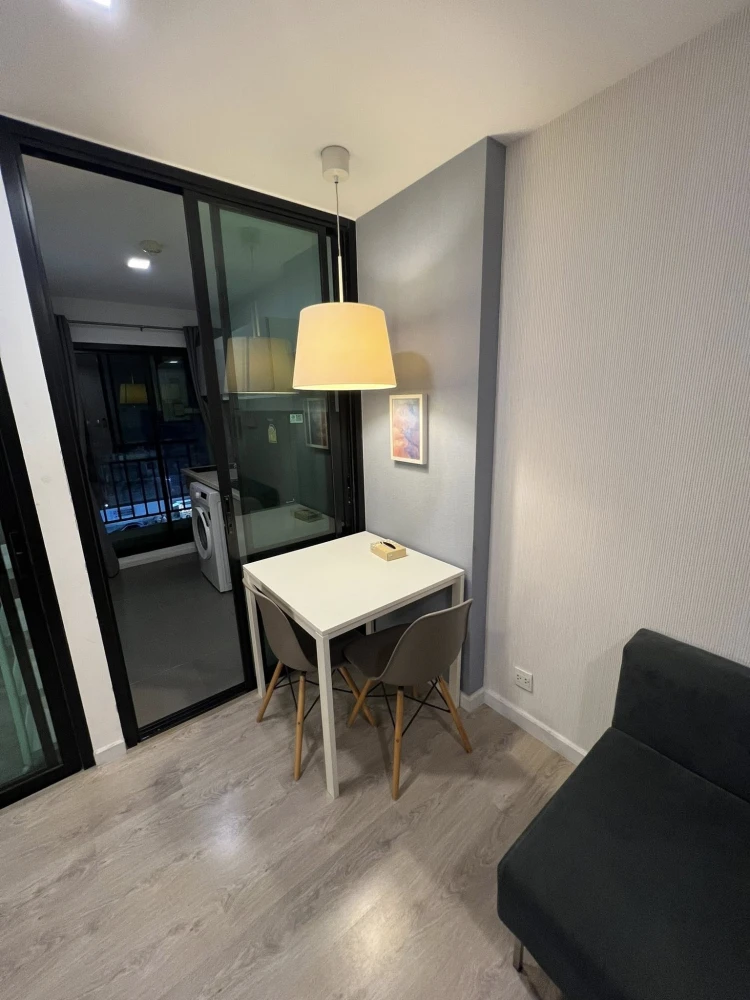 ให้เช่า พอส สุขุมวิท 115 เฟอร์นิเจอร์ครบ ติดวอลเปเปอร์อย่างดี มีเครื่องใช้ไฟฟ้าจัดเต็ม จองเลย