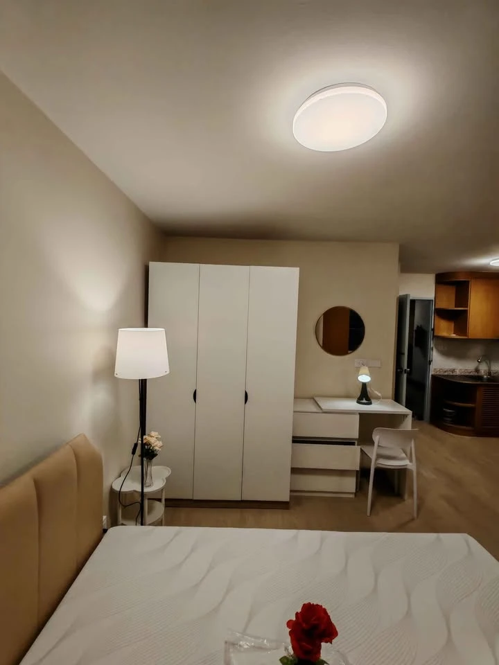 ให้เช่า พาร์คแลนด์ บางนา ตึก 9 ชั้น 7 ห้องกว้างมากๆ อยู่แล้วไม่อึดัอด พร้อมเฟอร์ครบ รีบจองก่อนพลาด