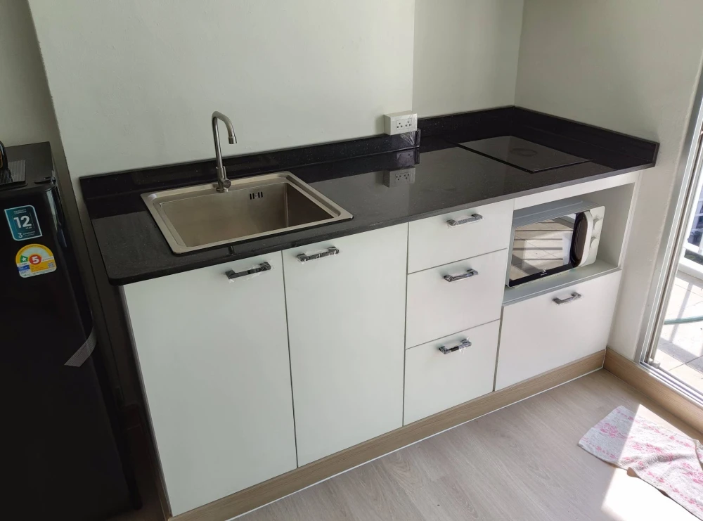 ให้เช่า พาร์คแลนด์ ศรีนครินทร์ ชั้น 16 ชั้นสูงสุด วิวสระว่ายน้ำ พื้นที่ใช้สอยเยอะ จองเลยอย่าลังเล