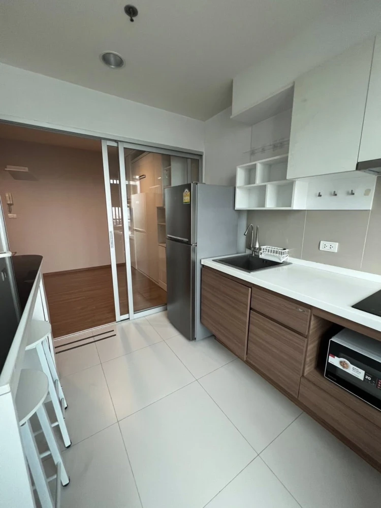 ให้เช่า ฟิวส์ จันทร์-สาทร ห้องพร้อมอยู่ ห้องกว้างขวางพร้อมอยู่ ชั้นสูง จองเลย