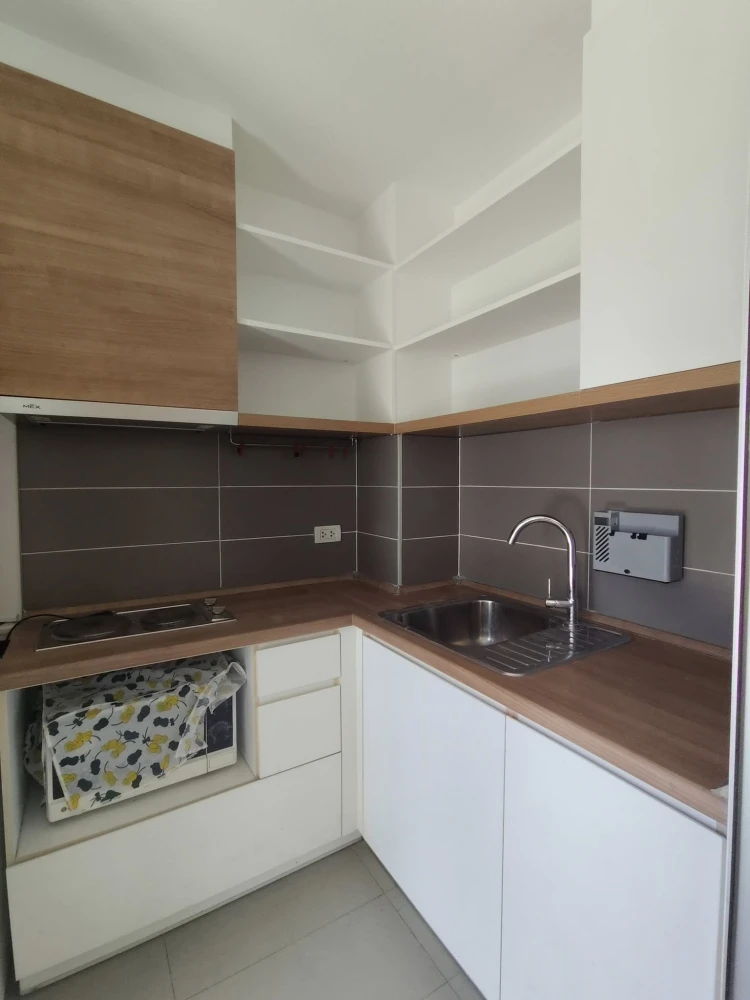 ให้เช่า ยู ไลท์ เรสซิเดนซ์ (พัฒนาการ - ทองหล่อ) เฟอร์นิเจอร์ครบ เครื่องใช้ไฟฟ้าพร้อม พร้อมหิ้วกระเป๋าเข้าได้เลย