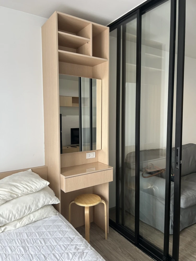 ให้เช่า รีช พหลโยธิน 52 ตึก D ชั้น 7 พร้อมเฟอร์นิเจอร์ครบเซต แบบนี้ต้องจอง