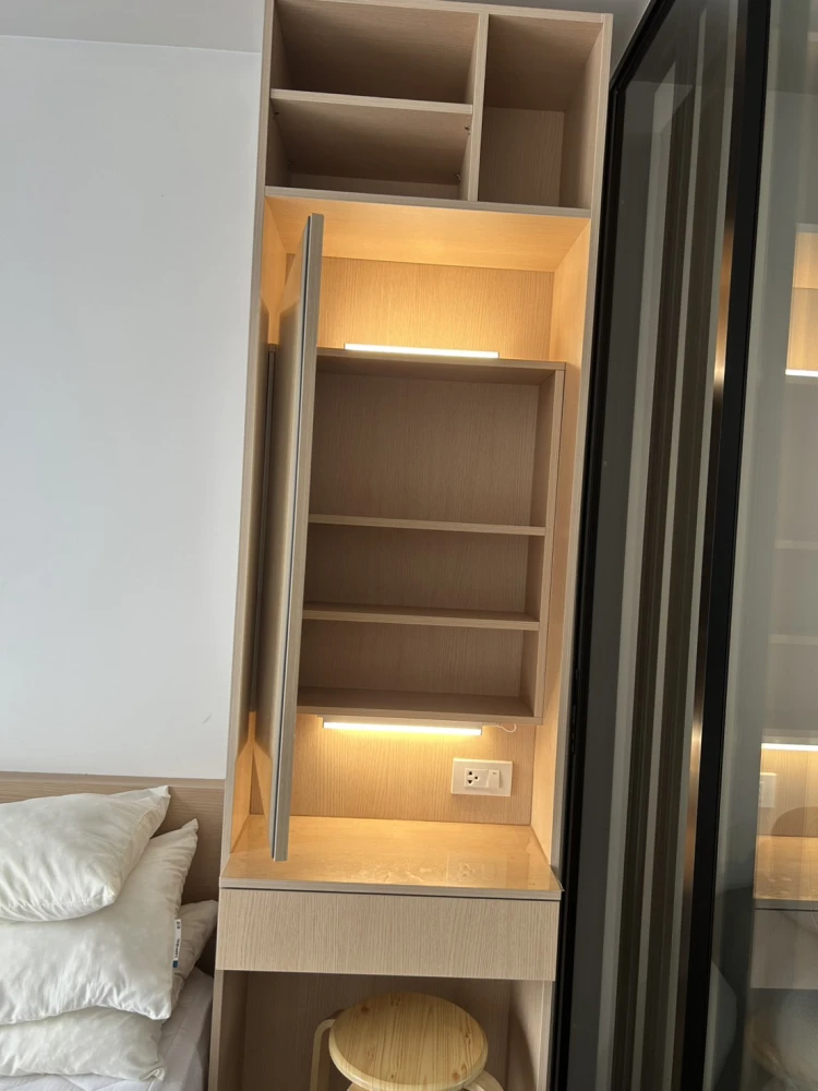 ให้เช่า รีช พหลโยธิน 52 ตึก D ชั้น 7 พร้อมเฟอร์นิเจอร์ครบเซต แบบนี้ต้องจอง