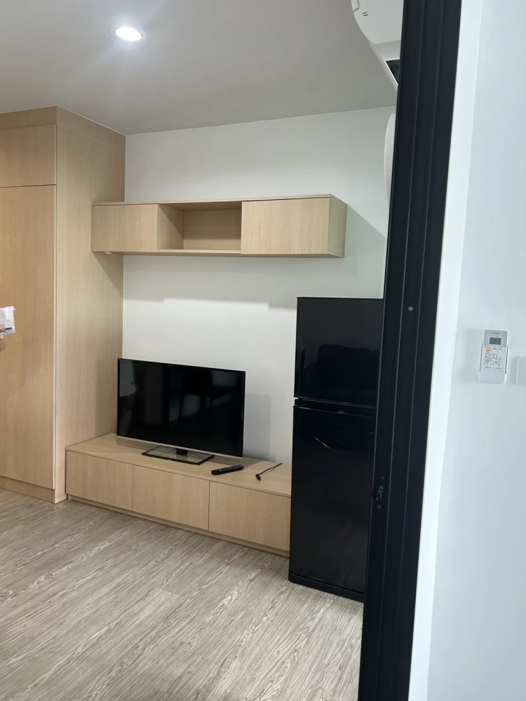 ให้เช่า รีช พหลโยธิน 52 ตึก D ชั้น 7 พร้อมเฟอร์นิเจอร์ครบเซต แบบนี้ต้องจอง