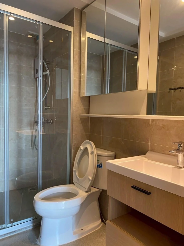 ให้เช่า รีเกิล ศรีนครินทร์ 40 ชั้น 8 ห้องน่าอยู่ มาพร้อมการตกแต่งที่ครบครัน จองเลย ด่วนๆ