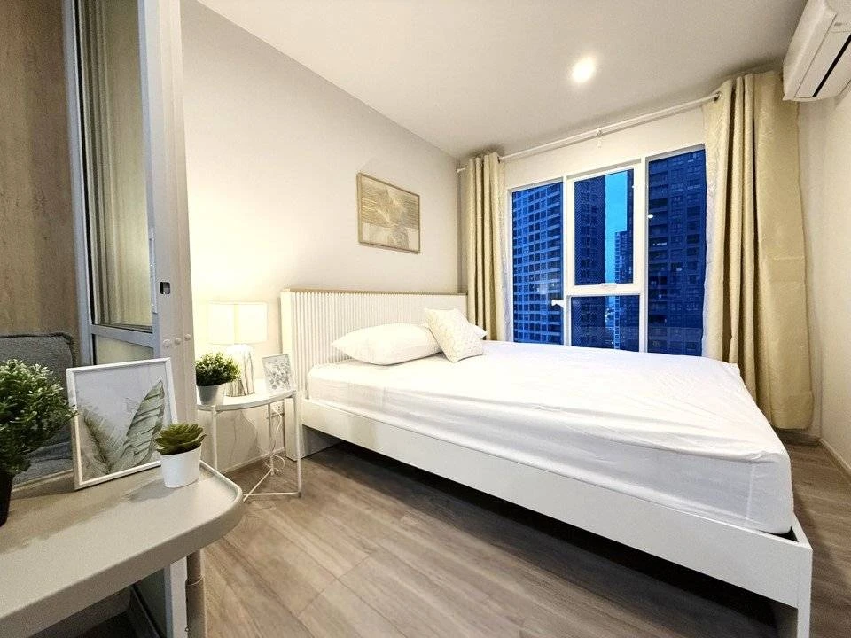 ให้เช่า: รีเจนท์โฮม บางนา ชั้นสูง พร้อมเข้าอยู่ เฟอร์ครบ แต่งครบ ชั้นสูง พร้อมเข้าอยู่ เฟอร์ครบ แต่งครบ รีบจองเลย!