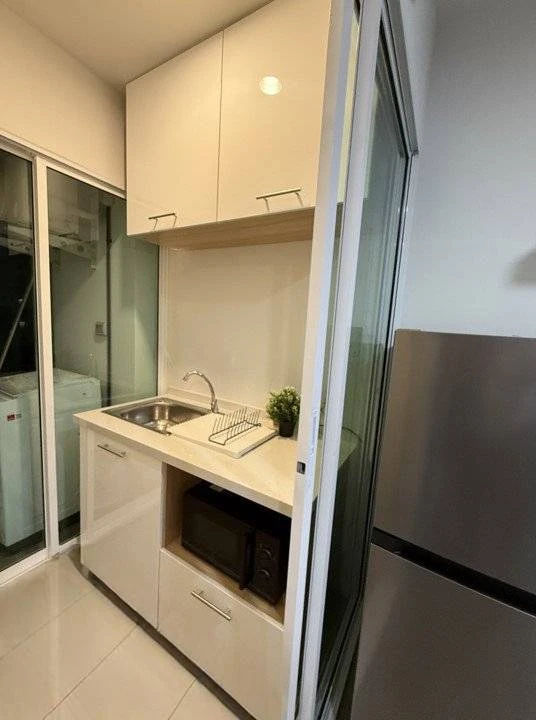 ให้เช่า: รีเจนท์โฮม บางนา ชั้นสูง พร้อมเข้าอยู่ เฟอร์ครบ แต่งครบ ชั้นสูง พร้อมเข้าอยู่ เฟอร์ครบ แต่งครบ รีบจองเลย!