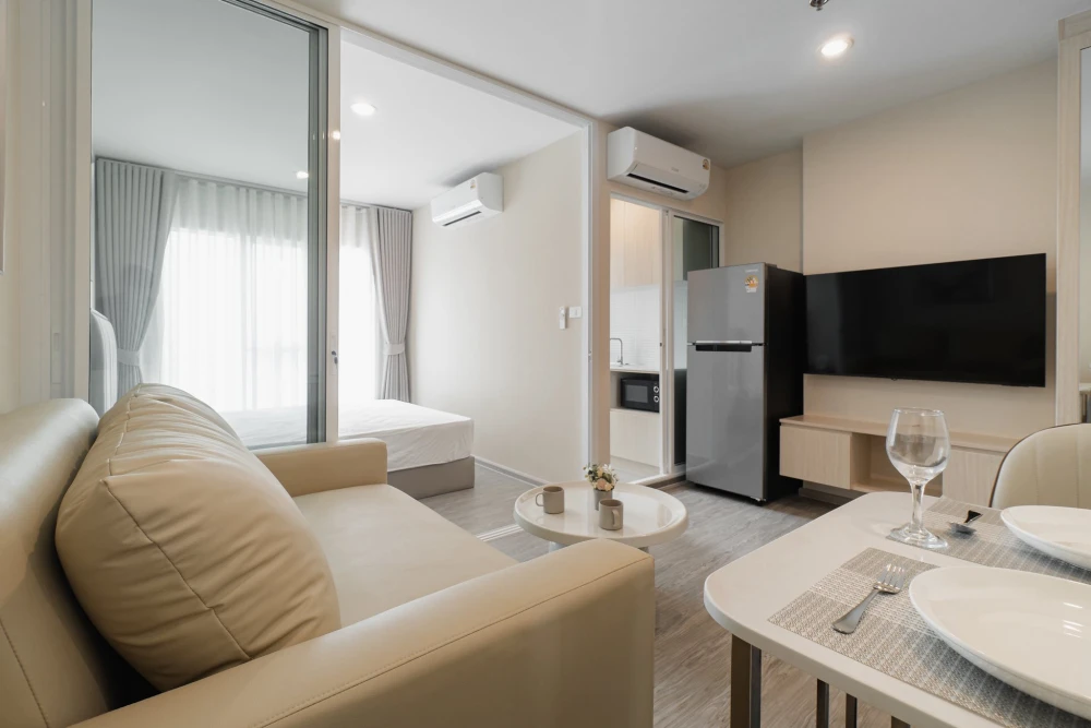 ให้เช่า  รีเจ้นท์โฮม บางนา ห้องพร้อมอยู่ เฟอร์ เครื่องใช้ไฟฟ้าครบ ราคาดี มาจองได้แล้ววันนี้ อย่ารอช้า