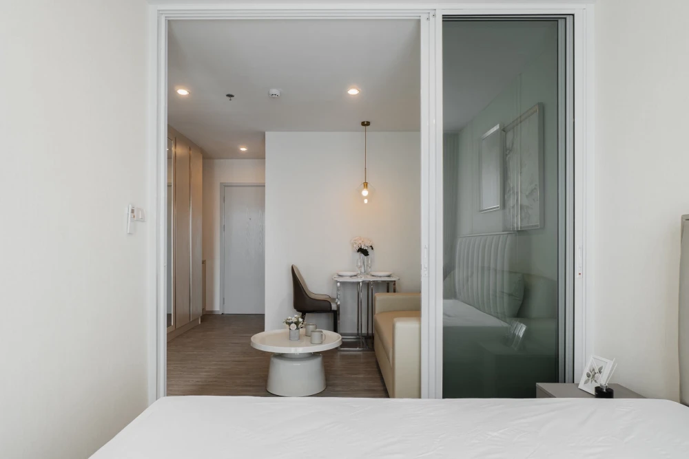 ให้เช่า  รีเจ้นท์โฮม บางนา ห้องพร้อมอยู่ เฟอร์ เครื่องใช้ไฟฟ้าครบ ราคาดี มาจองได้แล้ววันนี้ อย่ารอช้า