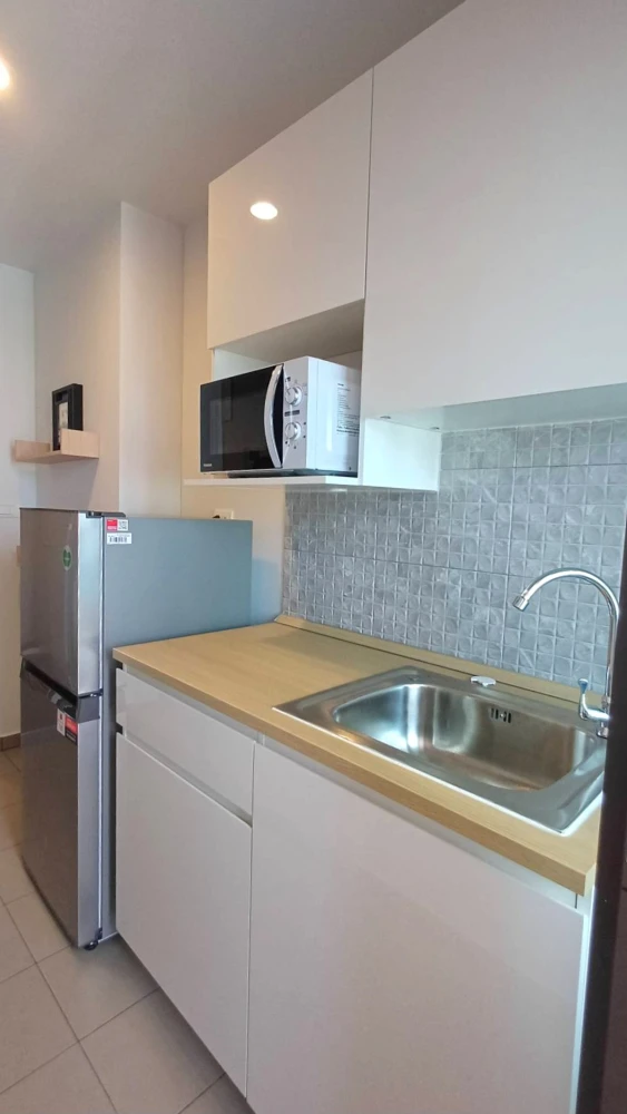 ให้เช่า รีเจ้นท์โฮม วุฒากาศ ชั้น 28 ห้องวิวเทพ กั้นห้องนอน ห้องครัวอย่างดี พลาดแล้วจะเสียดาย