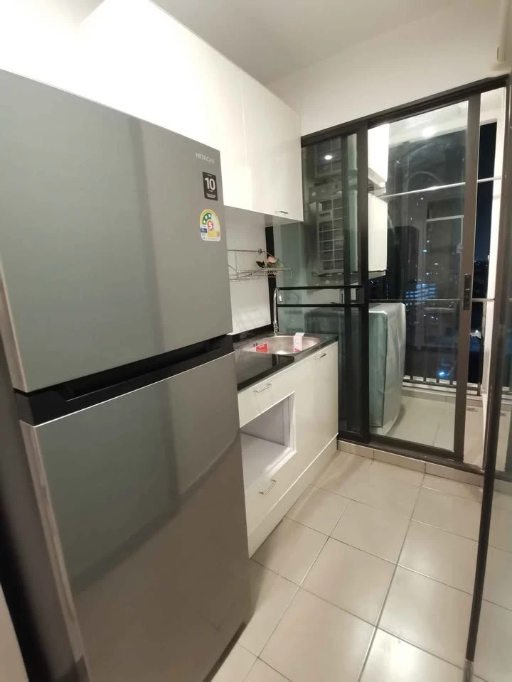 ให้เช่า รีเจ้นท์โฮม วุฒากาศ ห้องชั้นสูง เฟอร์พร้อม สิ่งอำนวยความสะดวกครบครัน จองเลย