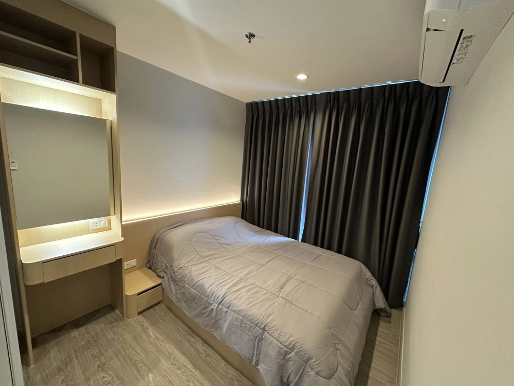 ให้เช่า รีเจ้นท์ โฮม บางนา ห้องพร้อมอยู่ เฟอร์พร้อม หิ้วกระเป๋าเข้าอยู่ได้เลย