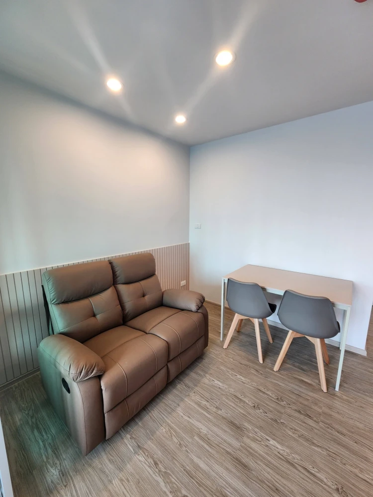 ให้เช่า รีเจ้นท์ โฮม บางนา ห้องพร้อมอยู่ เฟอร์พร้อม + เครื่องใช้ไฟฟ้าครบ จองเลยก่อนพลาด+++