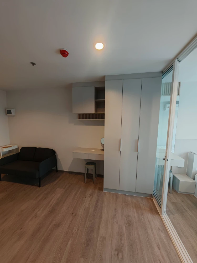 ให้เช่า​ รีเจ้นท์​ โฮม​ บางนา​  ห้องพร้อมอยู่ เฟอร์ + เครื่องใช้ไฟฟ้าครบครัน จองเลย