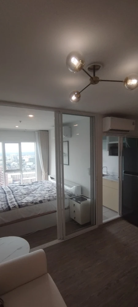 For rent: Regent Home Bangna, Building B, 27th floor. City view from a very high floor – you definitely need to book this!