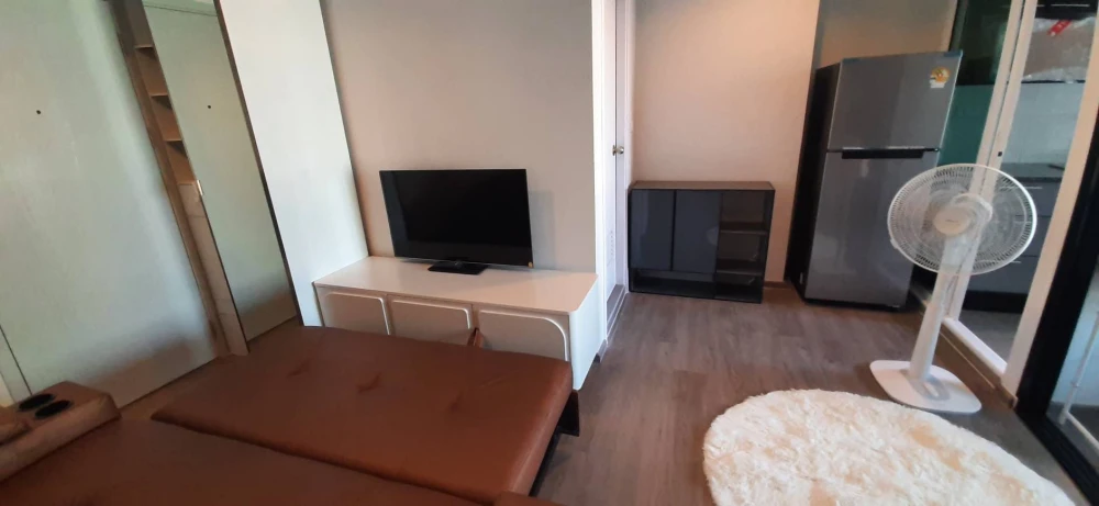 ให้เช่า รีเจ้นท์ โฮม บางนา เป็นห้องมุมแปลนห้องโล่งกว้างเงียบมีความเป็นส่วนตัวเย็นลมผ่านตลอด จองเลย