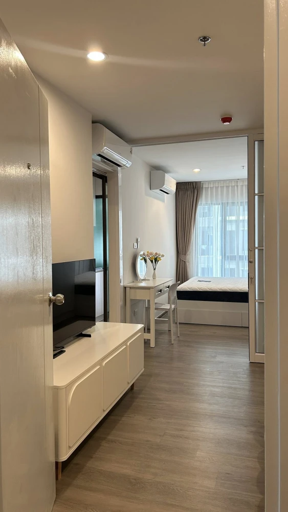 ให้เช่า รีเจ้นท์ โฮม วุฒากาศ ห้องน่าอยู่ เฟอร์ เครื่องใช้ไฟฟ้าครบ มาแต่ตัวเข้าอยู่ได้เลย คุณต้องไม่พลาด