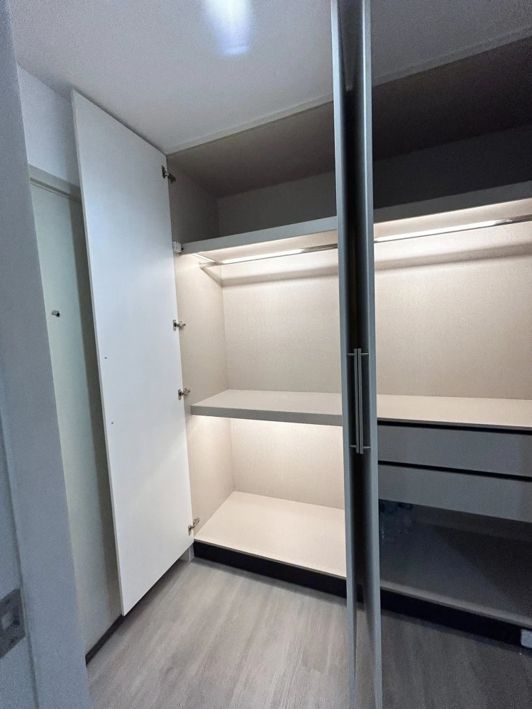 ให้เช่า รีเจ้นท์ โฮม วุฒากาศ ห้องน่าอยู่ เฟอร์ เครื่องใช้ไฟฟ้าครบ มาแต่ตัวเข้าอยู่ได้เลย คุณต้องไม่พลาด