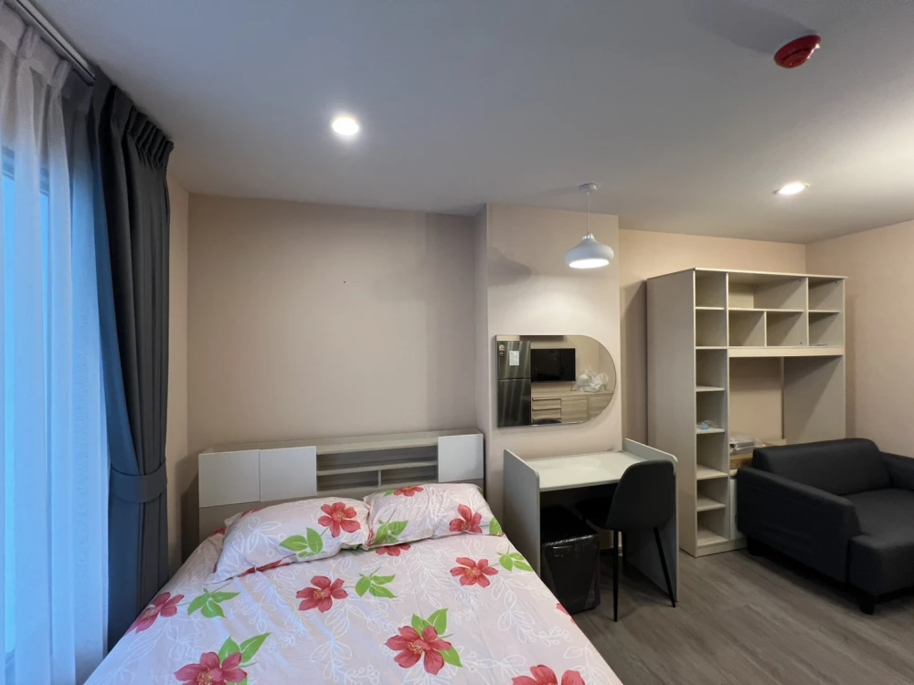 ให้เช่า รีเจ้นท์ โฮม วุฒากาศ ห้องสวย ชั้นสูง ตึก A ห้องหน้ากว้าง พร้อมเฟอร์นิเจอร์และเครื่องใช้ไฟฟ้า รีบจองเลย