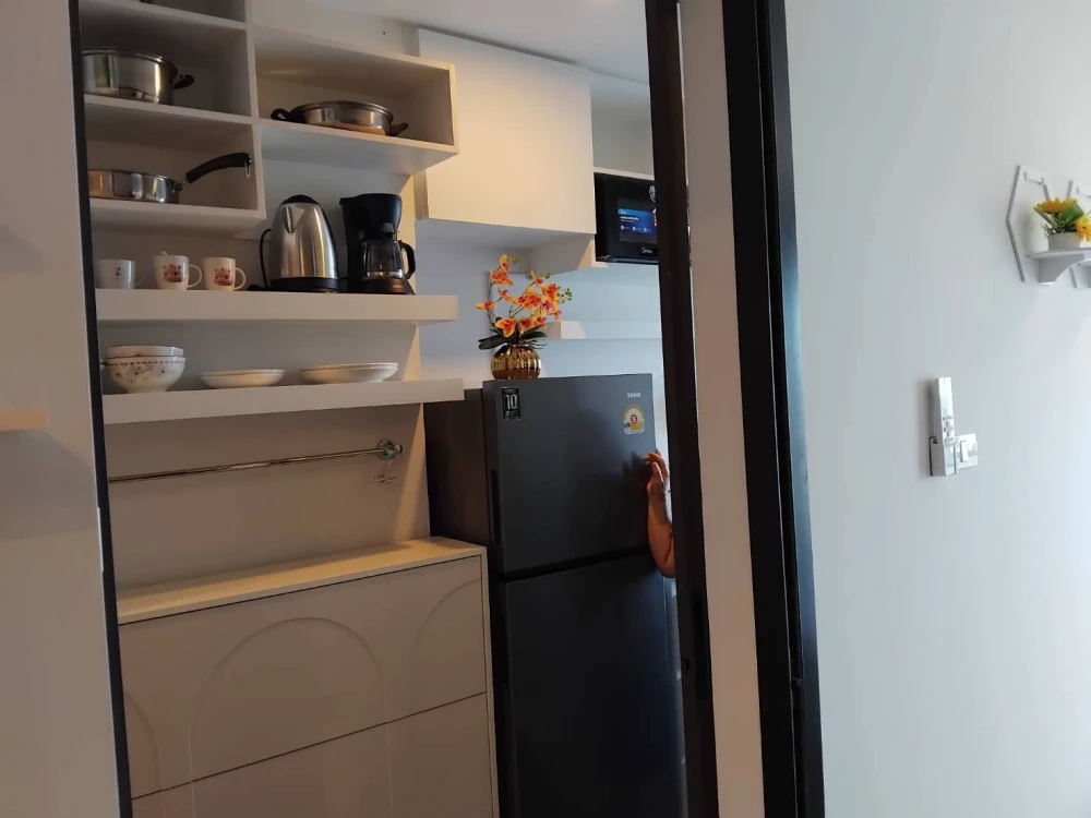 ให้เช่า รีเจ้นท์ โฮม วุฒากาศ ห้องสวย ชั้น 11 ห้องมุม หันทางทิศเหนือ วิวเมือง ไม่ร้อนเพราะแดดไม่ส่อง ห้ามพลาด