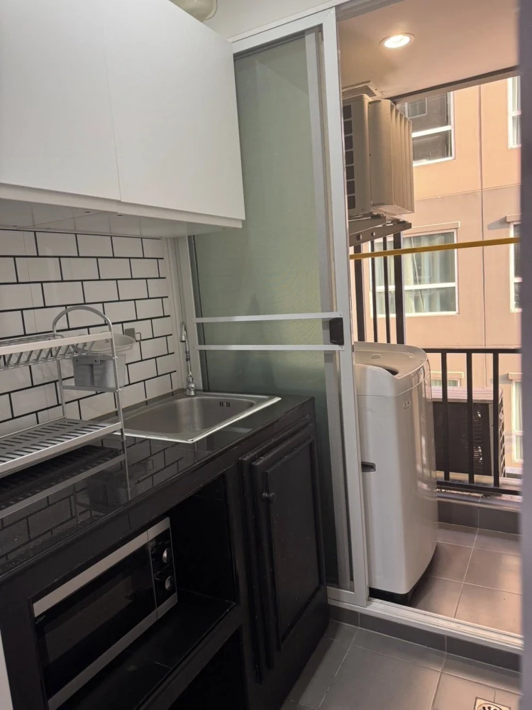 ให้เช่า รีเจ้นท์ โฮม สุขุมวิท 97/1 ตึก C ชั้น 3 กั้นห้องเป็นสัดส่วนอย่างดี เฟอร์นิเจอร์ครบ พร้อมอยู่