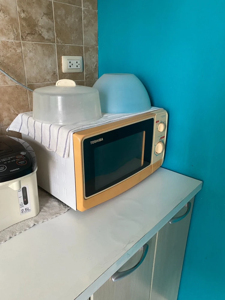 ให้เช่า รีเจ้นท์ โฮม 12 ลาดพร้าว 41  ชั้น 8 ห้องมุมสุด ขนาด 32 ตรม หน้าห้องไม่ตรง กับใคร เงียบสงบมากๆ รีบจองเลย