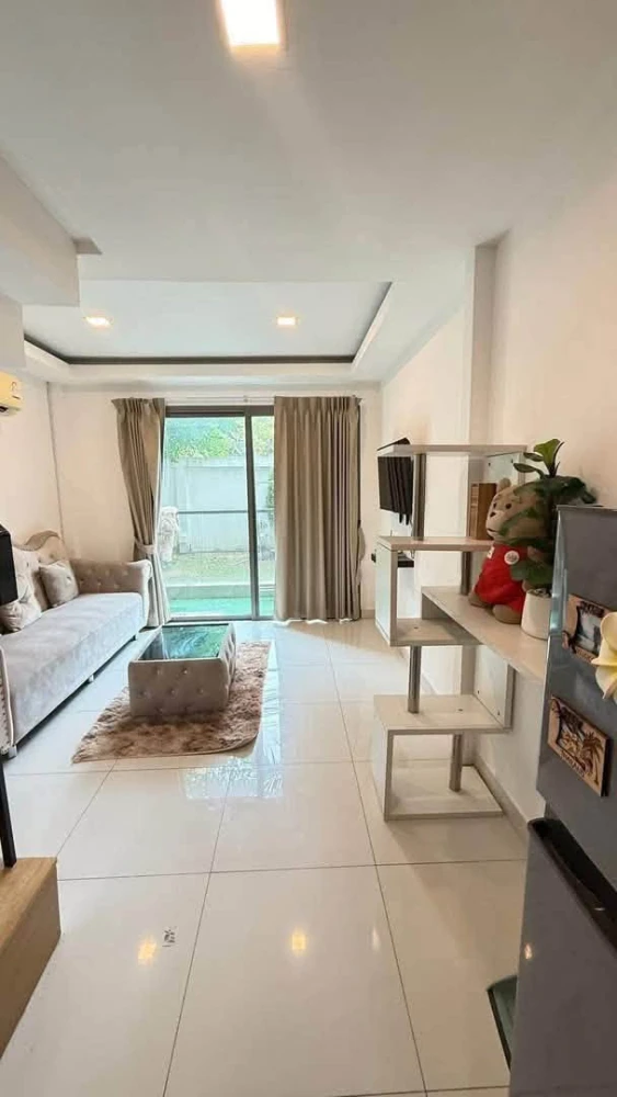 ให้เช่า ลากูน่า บีช รีสอร์ท 2 (จอมเทียน) แบบ Loft style ขั้น 1 วิวสวน พร้อมเฟอร์อย่างดี รีบจองเลย