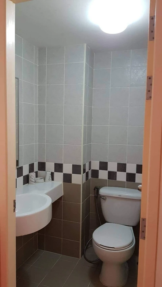 ให้เช่า ลุมพินี คอนโดทาวน์ รัตนาธิเบศร์ ห้องน่าอยู่  ราคาดีมากๆๆ จองเลย ด่วนๆ