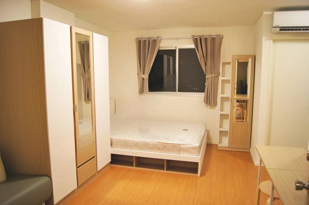 ให้เช่า ลุมพินี คอนโดทาวน์​ ร่มเกล้า-สุวรรณภูมิ อาคาร A3 ชั้น 8​ ห้อง​ Studio​ ตกแต่งครบครัน พร้อมเข้าอยู่แล้วจ้า