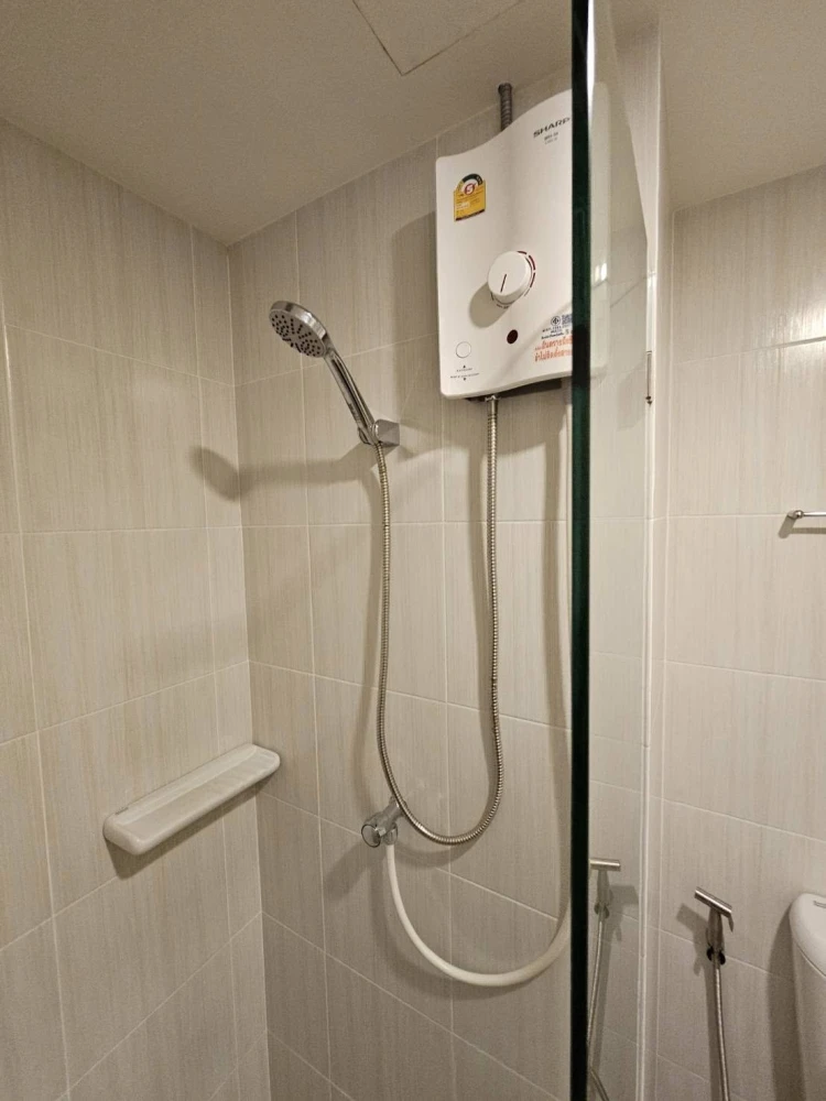 ให้เช่า ลุมพินี คอนโดทาวน์ เอกชัย 48 ห้องพร้อมอยู่ เฟอร์พร้อม ราคาสบายกระเป๋า จองเลย