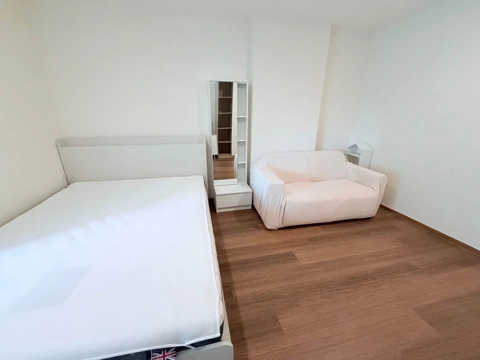 ให้เช่า ลุมพินี คอนโดทาวน์ เอกชัย 48  ห้องพร้อมอยู่ เฟอร์พร้อม ราคาสบายกระเป๋า จองเลย+++