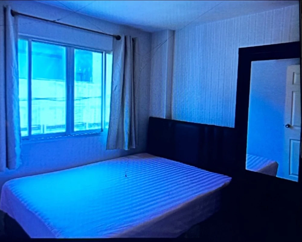 ให้เช่า ลุมพินี ทาวน์ บดินทรเดชา-รามคำแหง  E ชั้น 2 สะดวก สบาย มี7/11 และ ร้านค้าใต้ตึก ไม่ต้องเดินไกล สนใจจองเลย