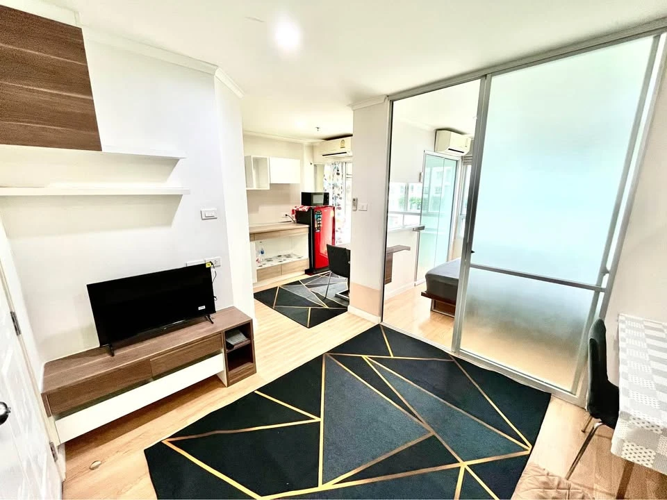 ให้เช่า ลุมพินี พาร์ค ปิ่นเกล้า ตึก A ไกลฝุ่นและเสียงจากถนนใหญ่ ไม่ร้อน วิวสวนเต็มๆ และเห็นสระนำ้ตึกบี ชัดๆ