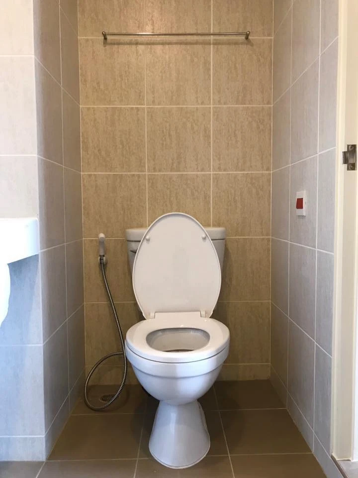 ให้เช่า ลุมพินี วิลล์ ราชพฤกษ์-บางแวก วิวสระว่ายน้ำ ห้องสวย คอนโด เงียบ สงบ ติกวอลเปเปอร์ทั้งห้อง จองเลย