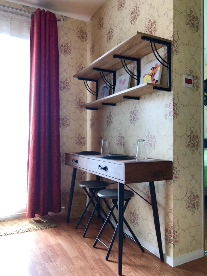 ให้เช่า ลุมพินี วิลล์ ราชพฤกษ์-บางแวก วิวสระว่ายน้ำ ห้องสวย คอนโด เงียบ สงบ ติกวอลเปเปอร์ทั้งห้อง จองเลย