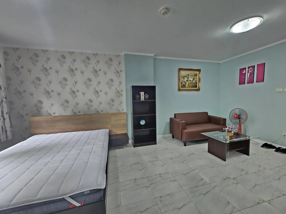 ให้เช่า ลุมพินี เพลส นราธิวาสราชนครินทร์ ติด BRT นราราม3  พร้อมอยู่ (ห้องตรงปก) จอดรถฟรี!