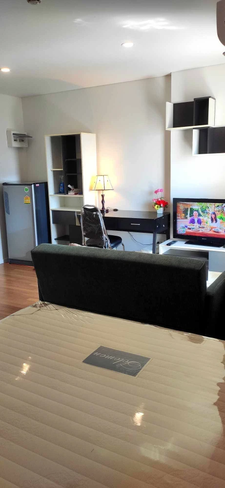 ให้เช่า ลุมพินี เพลส บางนา กม.3 ห้องพร้อมอยู่ ราคาสบายกระเป๋า เฟอร์พร้อม รีบจองเลย