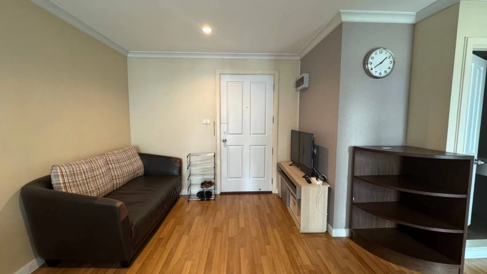 ให้เช่า ลุมพินี เพลส พระราม 9-รัชดา วิวสวยมาก ห้องกว้าง อยู่แล้วไม่อึดอัด เฟอร์ฯแน่นๆ รีบจองก่อนพลาด