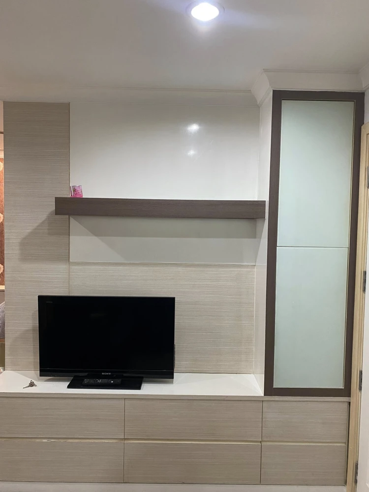 ให้เช่า ลุมพินี เพลส พระราม 9 ห้องตกแต่งพร้อมอยู่ มีสิ่งอำนวยความสะดวกครบครัน ต้องจัดแล้ว