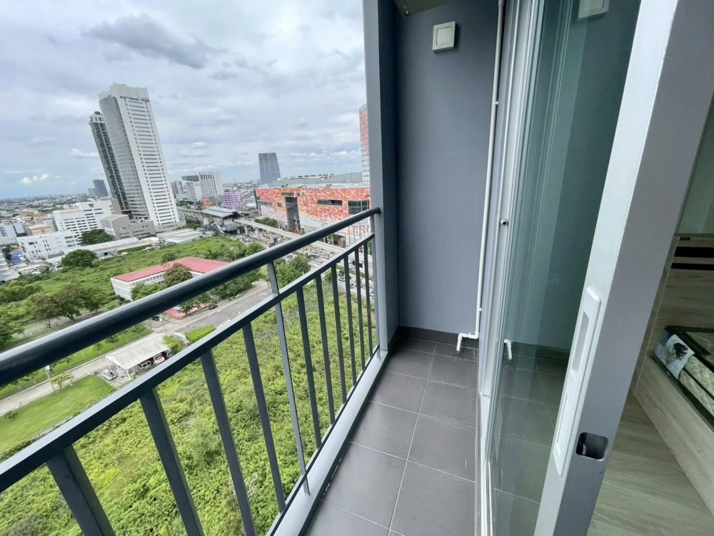 ให้เช่า ลุมพินี เพลส แจ้งวัฒนะ-ปากเกร็ด สเตชั่น ห้องขนาด 28 ตรม ชั้น 19 มีเครื่องซักผ้า โต๊ะกินข้าว ไม่จองไหวหรอ