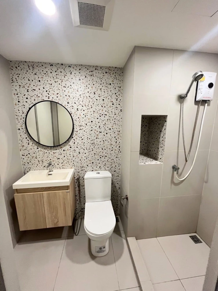 ให้เช่า วันเดอร์ เกษตร วิวสระว่ายน้ำ กั้นแยกห้องเป็นสัดส่วน มี walk in closet จองเลย ห้ามพลาดจ้า