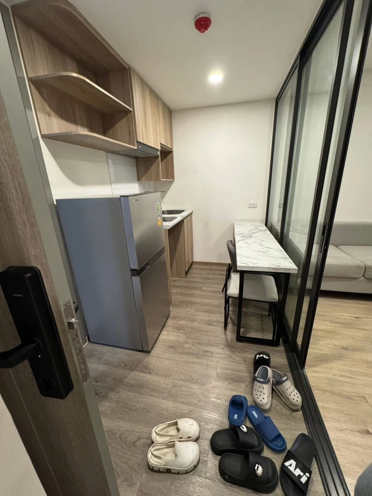 ให้เช่า วันเดอร์ เกษตร วิวสระว่ายน้ำ กั้นแยกห้องเป็นสัดส่วน มี walk in closet จองเลย ห้ามพลาดจ้า