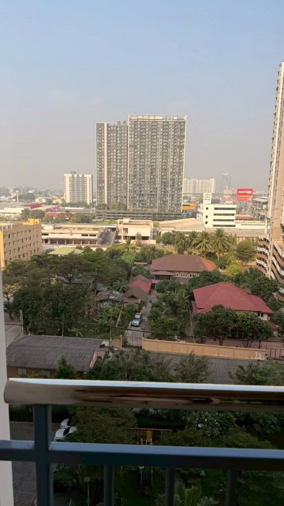 ให้เช่า ศุภาลัย ซิตี้ รีสอร์ท แจ้งวัฒนะ ชั้น 11 วิวสระว่ายน้ำ ห้องกว้าง อยู่แล้วไม่อึดอัด รีบจองเลย