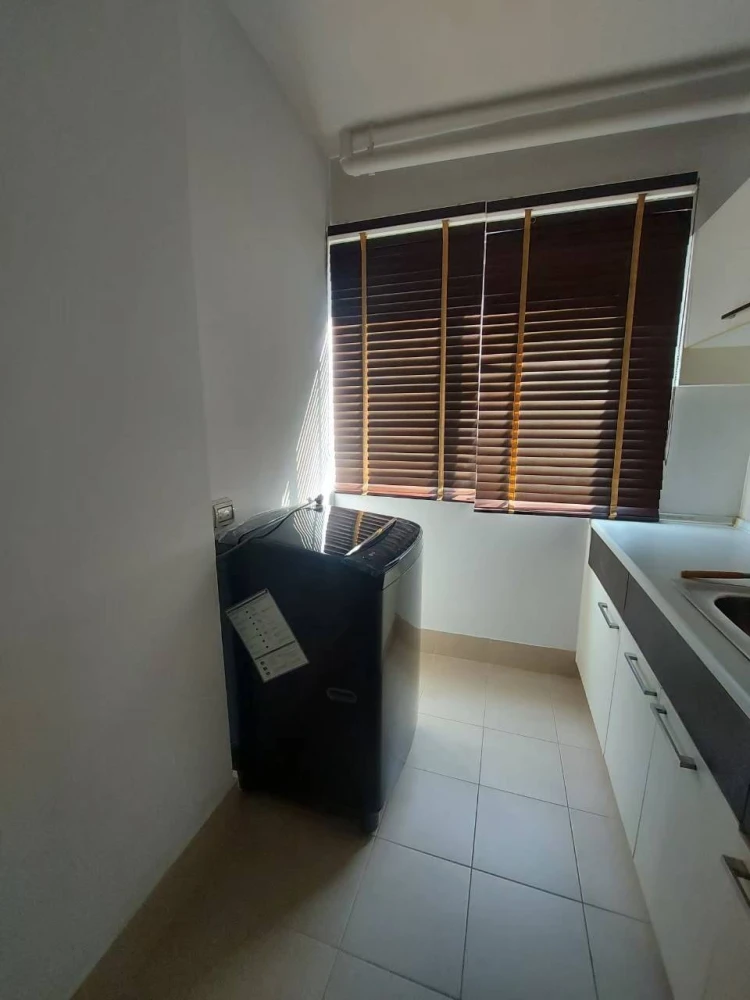 ให้เช่า ศุภาลัย ปาร์ค ราชพฤกษ์-เพชรเกษม ชั้น 17 ห้องมุม วิวเมือง รับลม ระเบียงใหญ่ มองเห็นสระว่ายน้ำ จองเลย