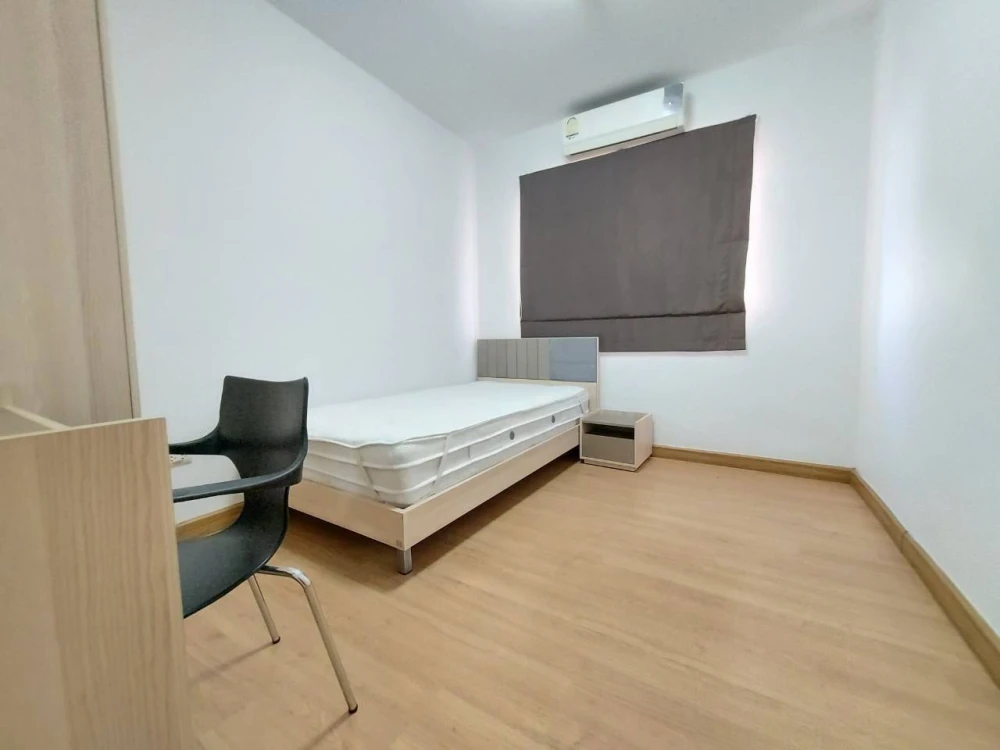 ให้เช่า ศุภาลัย ปาร์ค ราชพฤกษ์-เพชรเกษม ชั้น 17 ห้องมุม วิวเมือง รับลม ระเบียงใหญ่ มองเห็นสระว่ายน้ำ จองเลย