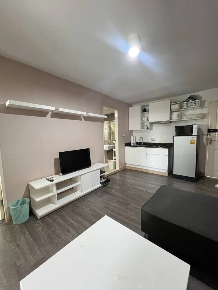 ให้เช่า สวิฟท์ คอนโด เอแบค บางนา ชั้น 2 วิวสระว่ายน้ำ-ฟิตเนส มี ห้องนอน 2 ห้องน้ำ 1 ต้องจัดแล้ว