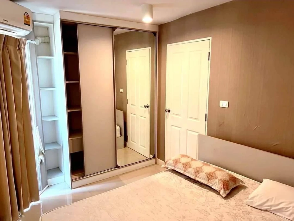 For rent: Swift Condo ABAC Bangna, 5th floor corner unit, fully furnished. Grab it now!