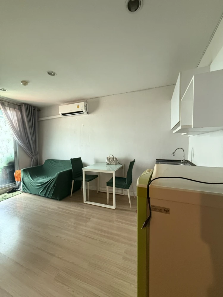 ให้เช่า สัมมากร​ S9  ห้องพร้อมอยู่ เฟอร์พร้อม ราคาสบายกระเป๋า รีบจองเลย