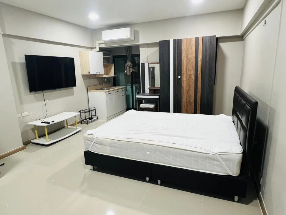 ให้เช่า สิริ ศรีลาซาล พร้อมเฟอร์นิเจอร์และเครื่องใช้ไฟฟ้า มาแต่ตัวเข้าอยู่ได้เลย