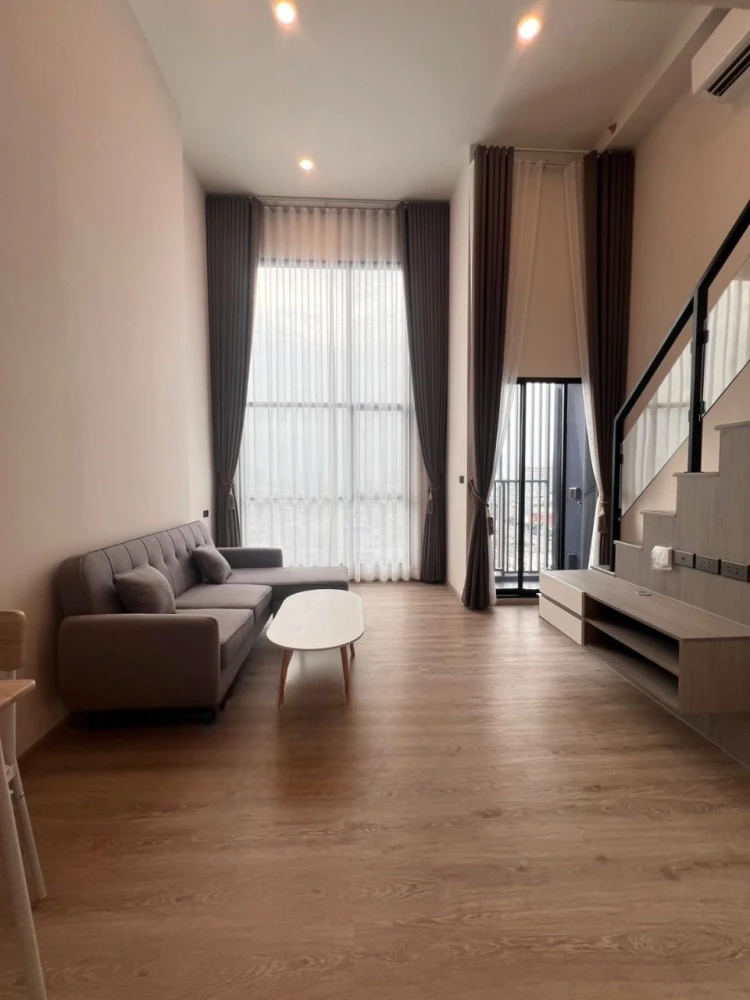 ให้เช่า ออริจิ้น ปลั๊ก แอนด์ เพลย์ สิรินธร สเตชั่น ชั้น 12 ห้องดูเพล็กซ์ โล่ง สบาย พลาดแล้วจะเสียใจ